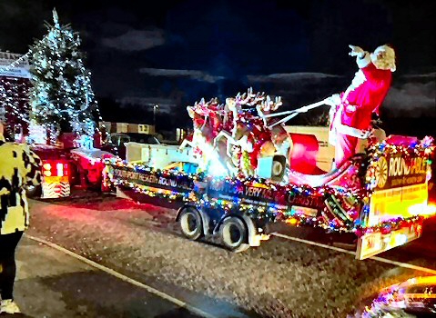 People in Southport are being asked for their support to help build a new Santa Sleigh for our Town! 