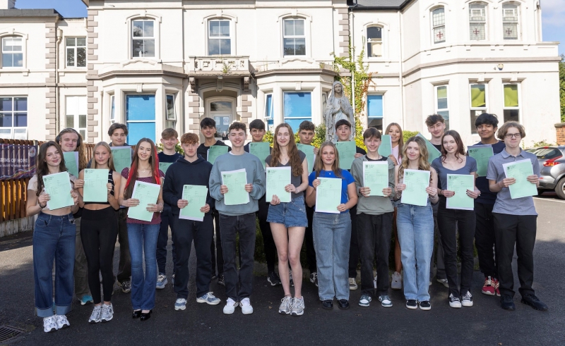 St. Mary’s College Tops Sefton´s GCSE League Tebles Again
