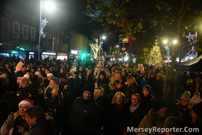 Formby Village set to Sparkles! Festive Fun Guaranteed as Christmas Lights Switch On Returns