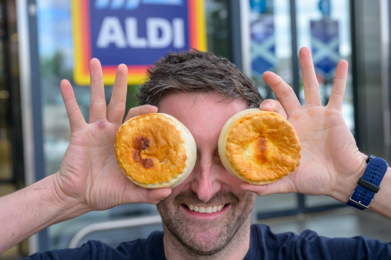 Pie Lovers from Merseyside Urged to Apply for Aldi´s Pie Tester Role