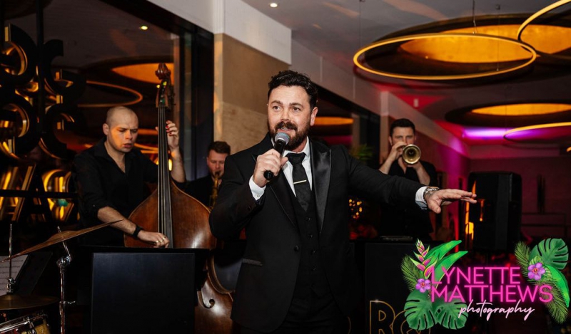 X Factor star Ray Quinn to headline A Grand Night Out For Queenscourt in Southport