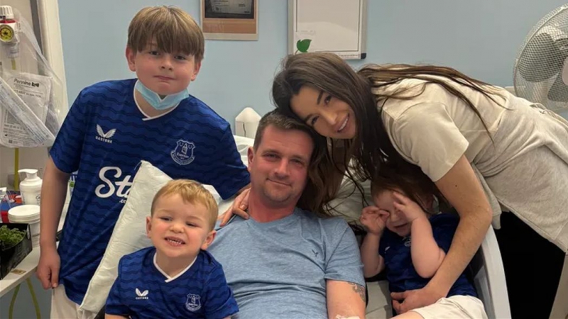 Devoted Southport dad-of-3 aged 35 diagnosed with terminal cancer as fundraising appeal launched