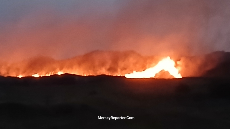 Dramatic footage of the #Fire last night on #Formby Dunes