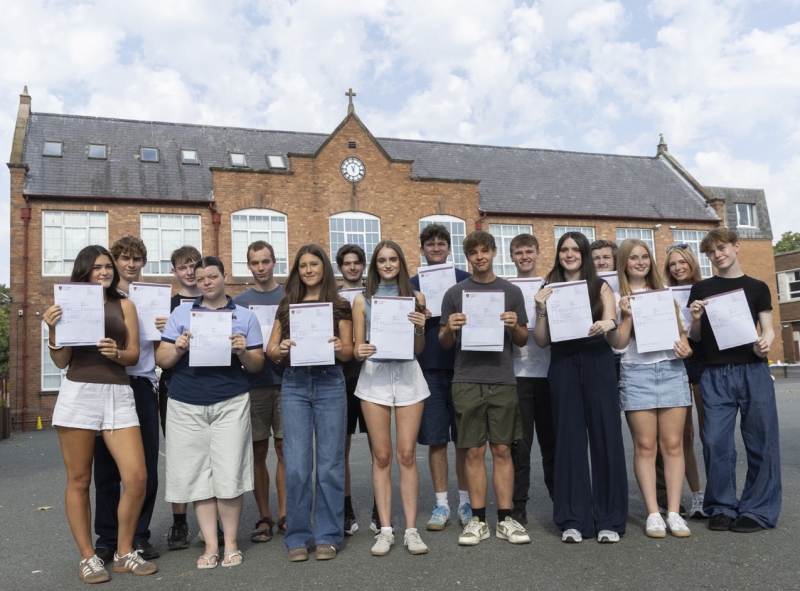 St. Mary´s College in Crosby reports another year of top-class A-level results 
