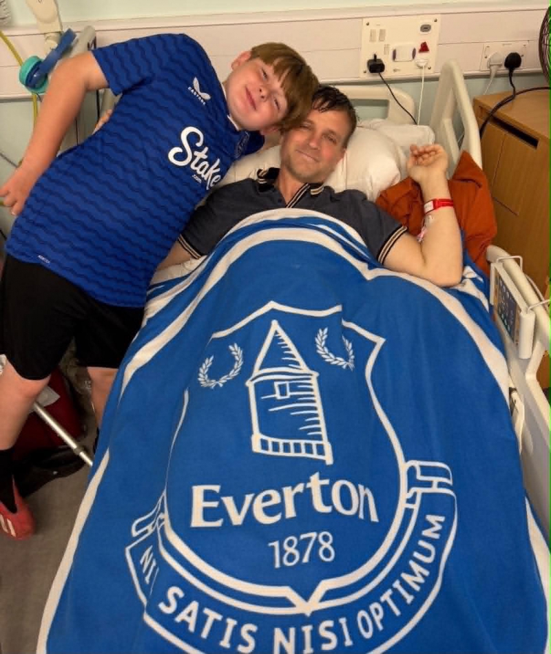 Everton FC star Jack Grealish donates £10,000 to young Southport dad fighting cancer
