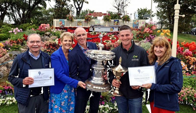 A wet start for the 100th Southport Flower Show