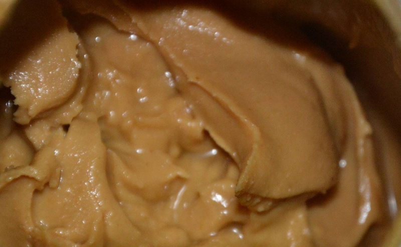 Babies should be given peanut butter to reduce allergy numbers