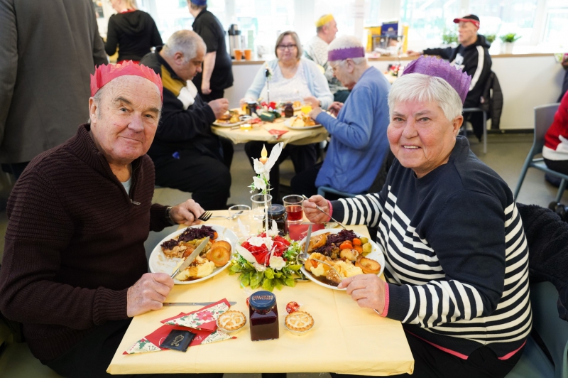 Aldi donates Christmas Lunches to people in Merseyside