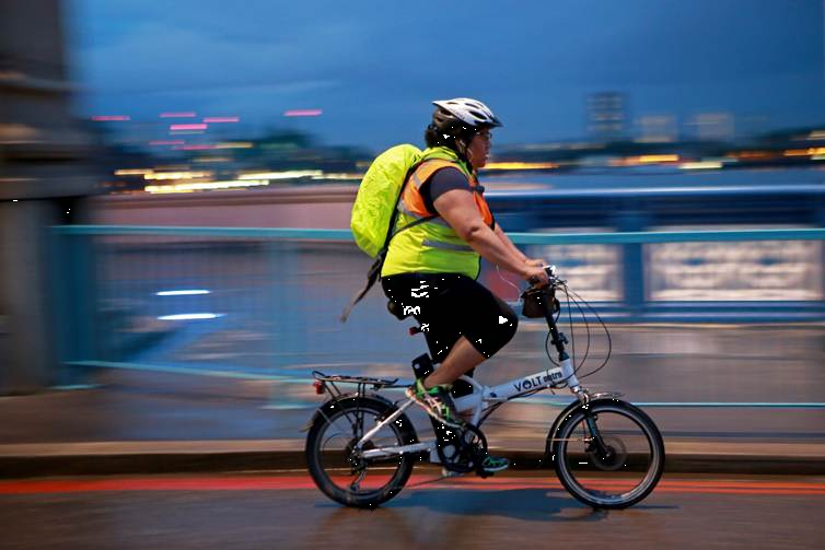 Road users encouraged to stay safe and be seen as clocks go back