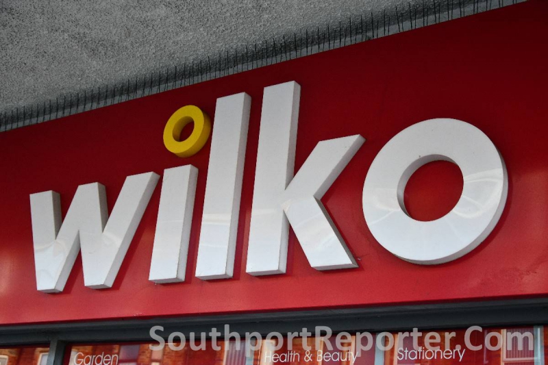 Wilko is in race to save jobs and will stay open for now