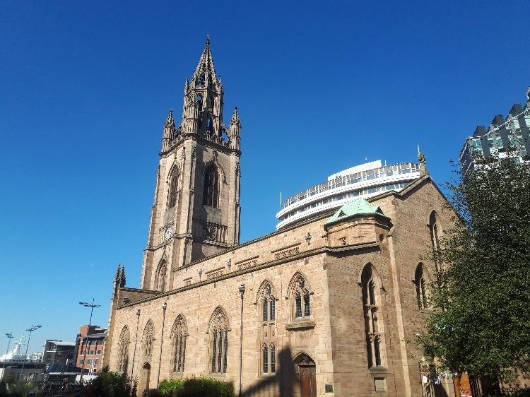 Merchant Navy Day marked in Liverpool