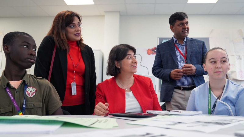 Shadow Minister for Skills visits Hugh Baird College’s Healthcare Campus 