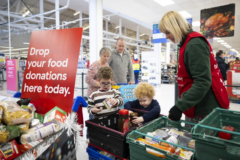 UK’s biggest food collection calls for volunteers to support charities